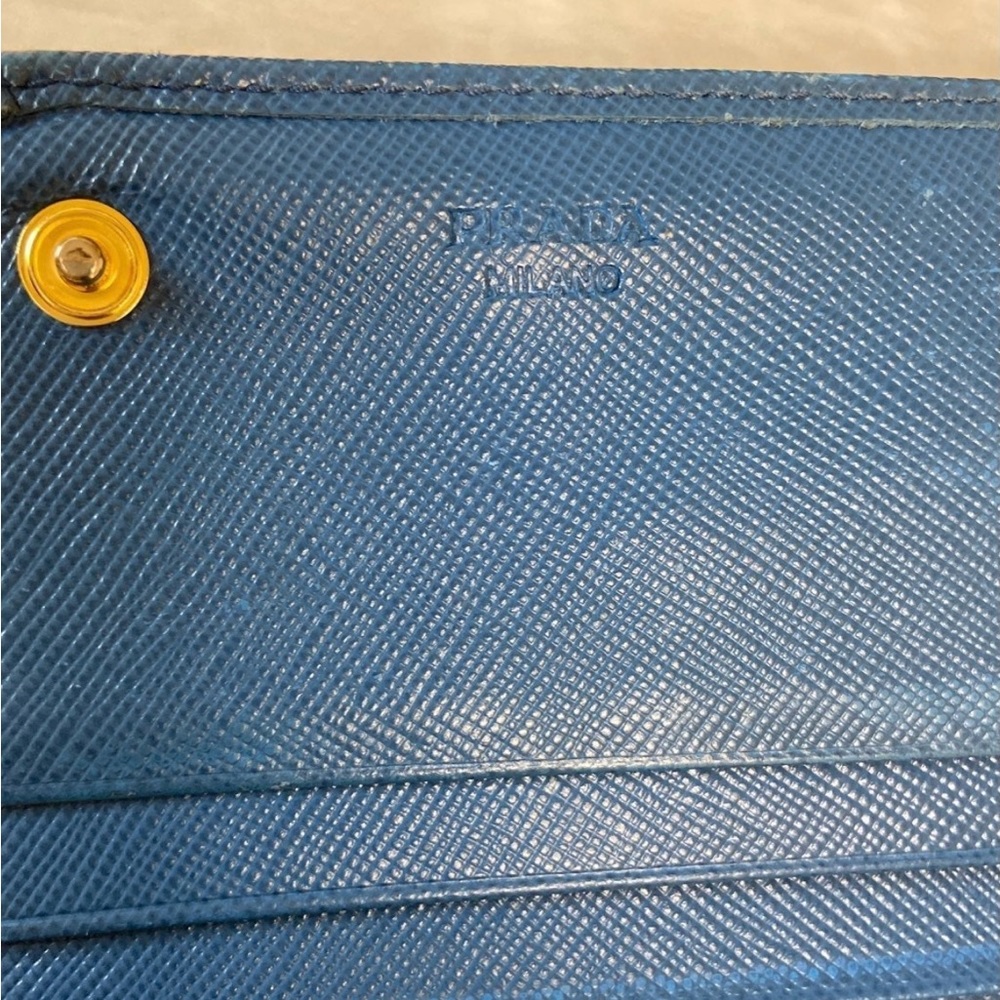 Authentic Prada Milano Wallet - Picture 6 of 11